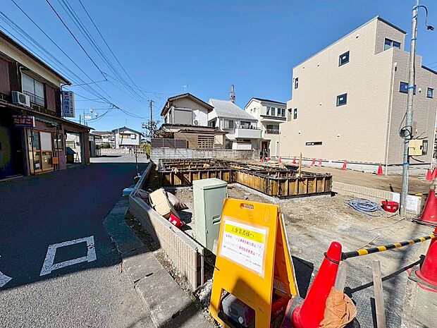 現地に足をお運びいただいた際には、周辺散策などをお勧めいたします。