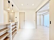 豊かな居住性と、安心感を満たすクオリティが見事に調和した住空間。