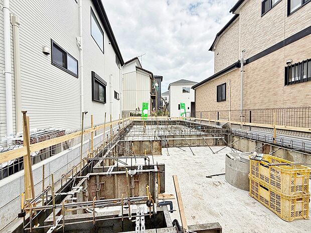 【建築中】外観の美しさだけでなくそこに住まうご家族様の心地良さを最優先しています。