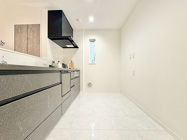 洗練されたスタイリッシュなデザイン性と使いやすさを備えた仕様。