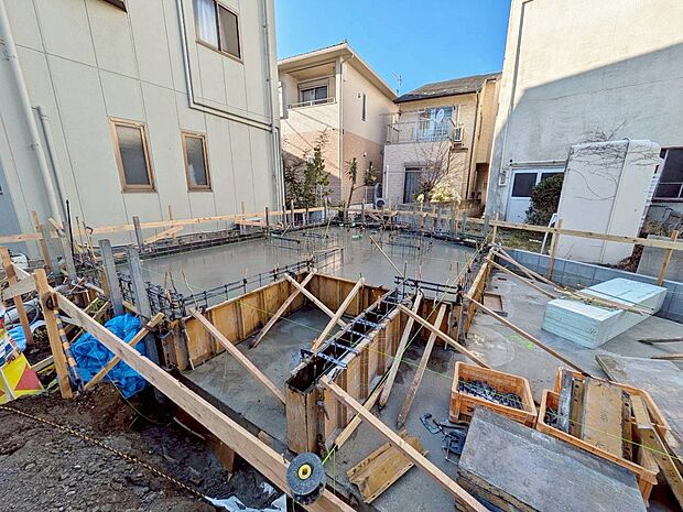 【建築中】外観の美しさだけでなくそこに住まうご家族様の心地良さを最優先しています。