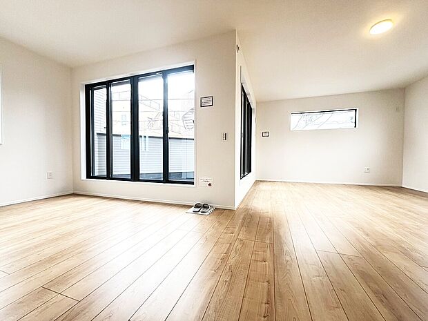 居心地の良い空気感は、暮らしのステージを彩り、心からのやすらぎと満足感を与えてくれます。