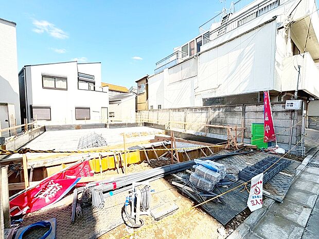 現地に足をお運びいただいた際には、周辺散策などをお勧めいたします。
