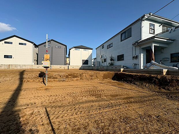 現地に足をお運びいただいた際には、周辺散策などをお勧めいたします。