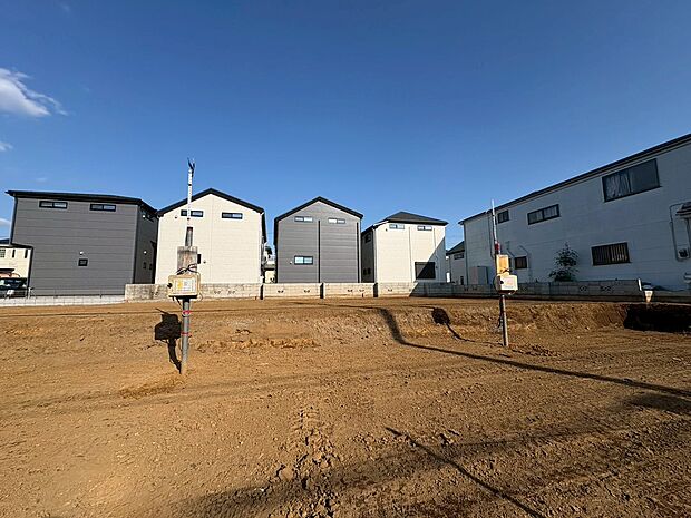 現地に足をお運びいただいた際には、周辺散策などをお勧めいたします。