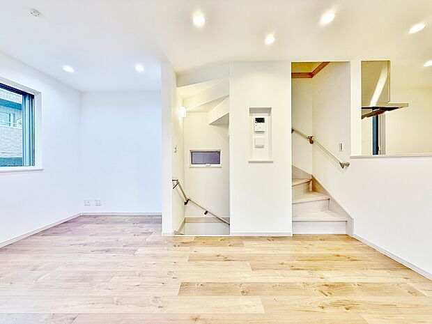 居心地の良い空気感は、暮らしのステージを彩り、心からのやすらぎと満足感を与えてくれます。