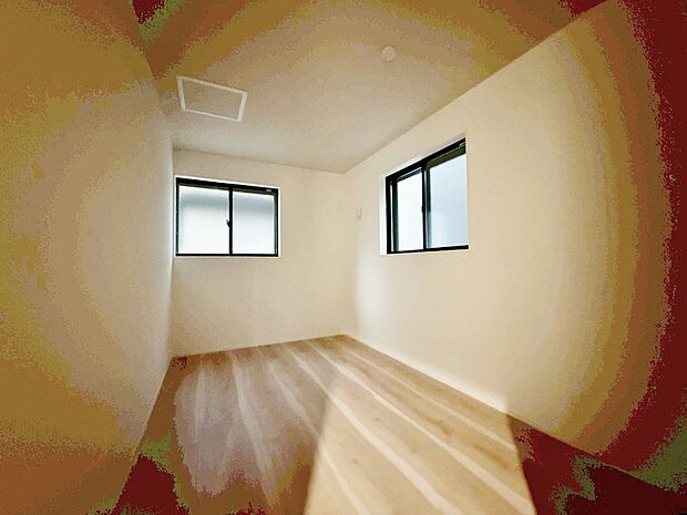 暖かいひだまりを全身で感じ取れる室内。光あふれる空間で子育てをする喜び。