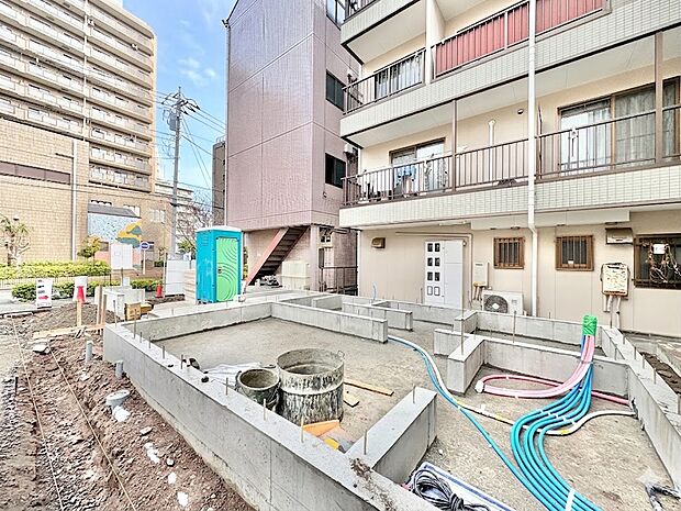 現地に足をお運びいただいた際には、周辺散策などをお勧めいたします。