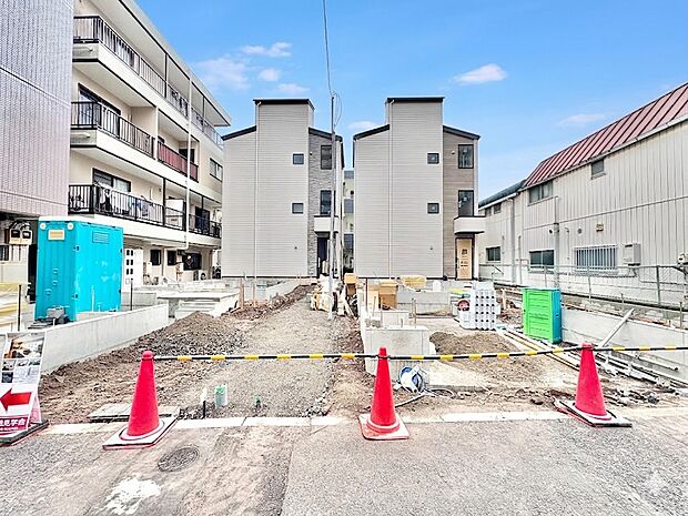 現地に足をお運びいただいた際には、周辺散策などをお勧めいたします。