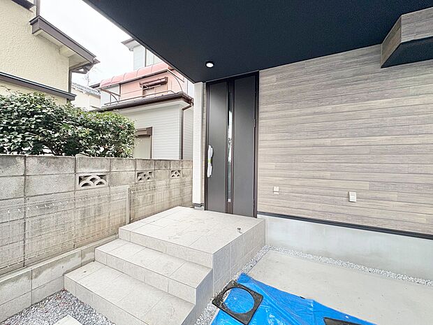 玄関を開ければ、そこは安らぎのご自宅。