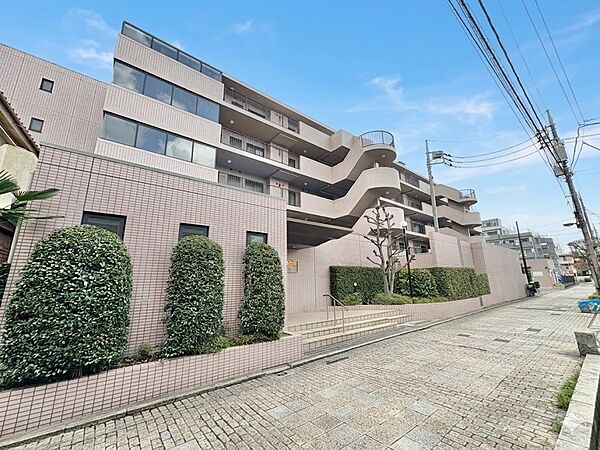 ライフプランニングからローンまで、一貫してご説明させていただきます。お気軽にお問い合わせくださいませ。