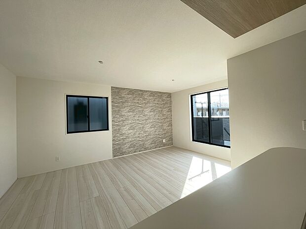 豊かな居住性と、安心感を満たすクオリティが見事に調和した住空間。