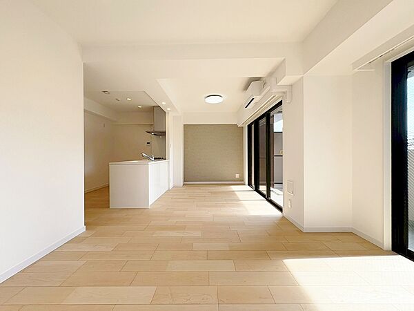 豊かな居住性と、安心感を満たすクオリティが見事に調和した住空間。