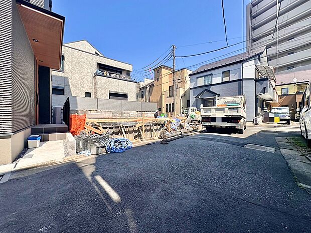 現地に足をお運びいただいた際には、周辺散策などをお勧めいたします。