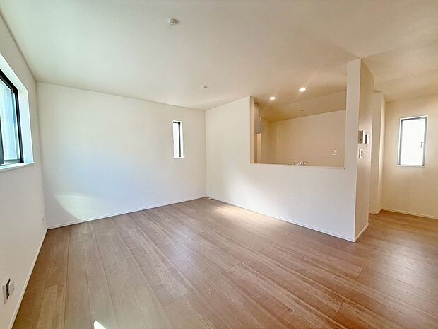 快適に過ごす毎日を求めて、暮らしの中でご自身の「マイホーム」に創り上げてください。