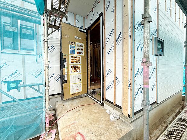 【建築中】玄関を開ければ、そこは安らぎのご自宅。