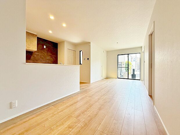 豊かな居住性と、安心感を満たすクオリティが見事に調和した住空間。