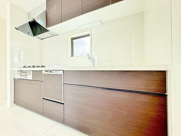 洗練されたスタイリッシュなデザイン性と使いやすさを備えた仕様。