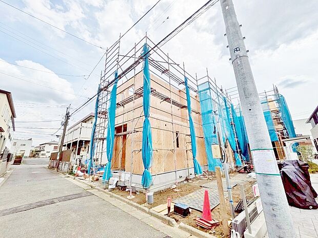 【建築中】外観の美しさだけでなくそこに住まうご家族様の心地良さを最優先しています。