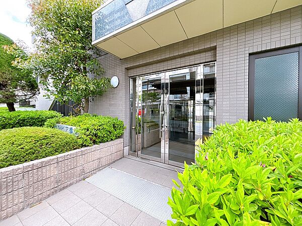 エントランスを拡大表示