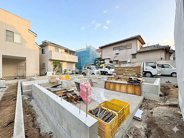 現地に足をお運びいただいた際には、周辺散策などをお勧めいたします。