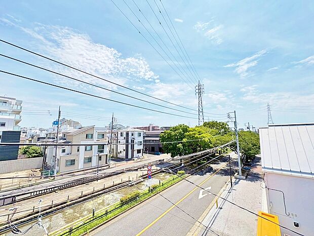 頬をなでる、優しい風を感じることが出来ます。