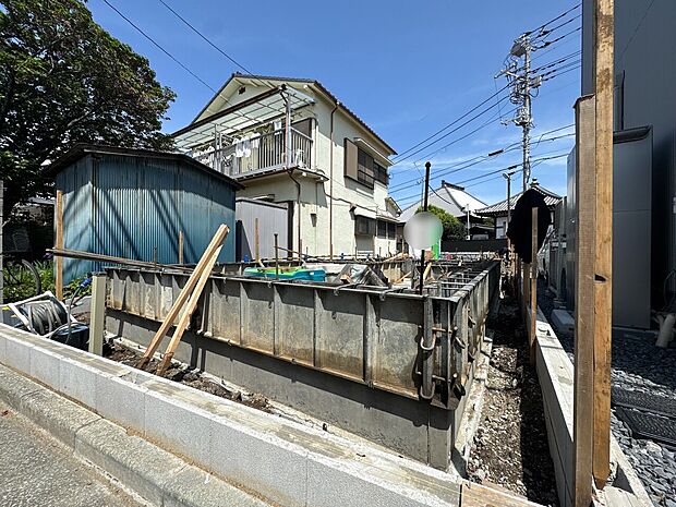 現地に足をお運びいただいた際には、周辺散策などをお勧めいたします。