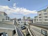 バルコニー：窓を開けると広がる青空。心をリフレッシュして日々を過ごしていきましょう。
