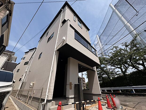 ライフプランニングからローンまで、一貫してご説明させていただきます。お気軽にお問い合わせくださいませ。