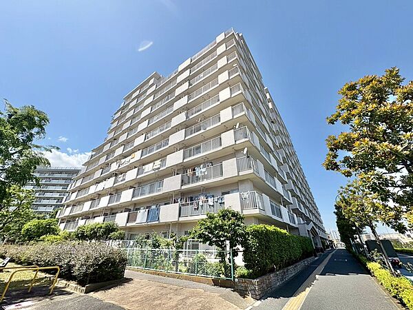 ライフプランニングからローンまで、一貫してご説明させていただきます。お気軽にお問い合わせくださいませ。