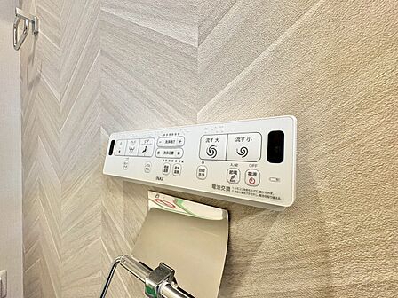 快適な生活を送るための必須アイテムとなった、洗浄機能付トイレ。