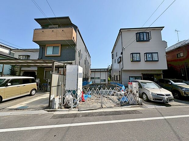 現地に足をお運びいただいた際には、周辺散策などをお勧めいたします。