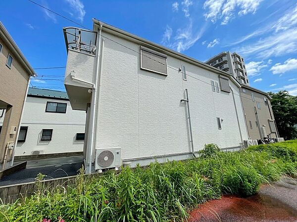 現地に足をお運びいただいた際には、周辺散策などをお勧めいたします。