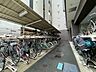 その他：きちんと整備された駐輪場。住む方の心遣いが感じられます。