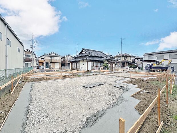 現地に足をお運びいただいた際には、周辺散策などをお勧めいたします。