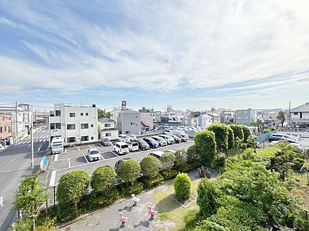 頬をなでる、優しい風を感じることが出来ます。