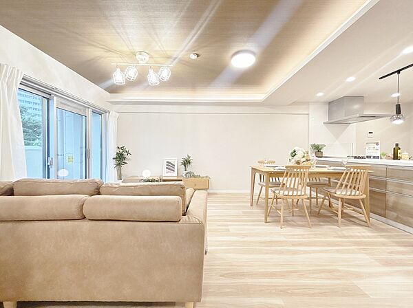 快適に過ごす毎日を求めて、暮らしの中でご自身の「マイホーム」に創り上げてください。