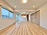 リビング/ダイニング：「空間が織り成すひとつ先の住み心地」を演出します。