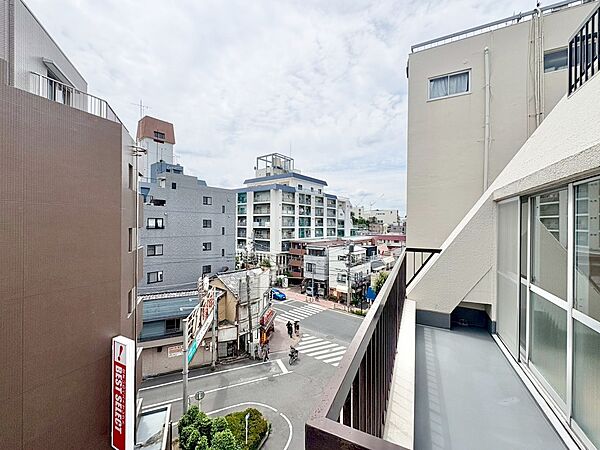 頬をなでる、優しい風を感じることが出来ます。
