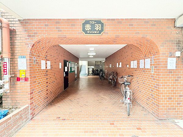 外と内をつなぐエントランスは、まさに顔となる場所。
