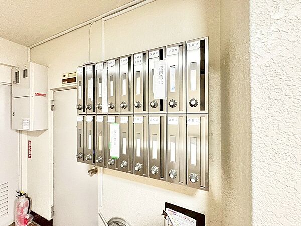 郵便物を受け取るための郵便受けも、きちんと管理されています。