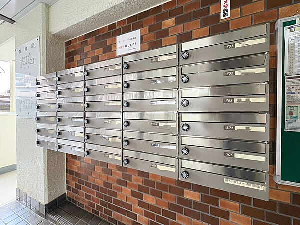 郵便物を受け取るための郵便受けも、きちんと管理されています。