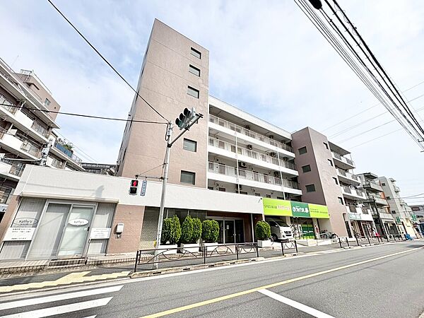 現地に足をお運びいただいた際には、周辺散策などをお勧めいたします。