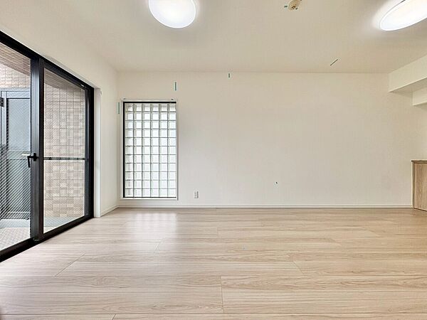 豊かな居住性と、安心感を満たすクオリティが見事に調和した住空間。