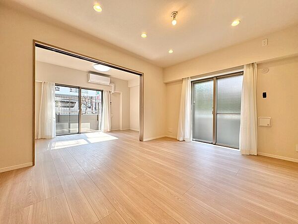 「空間が織り成すひとつ先の住み心地」を演出します。