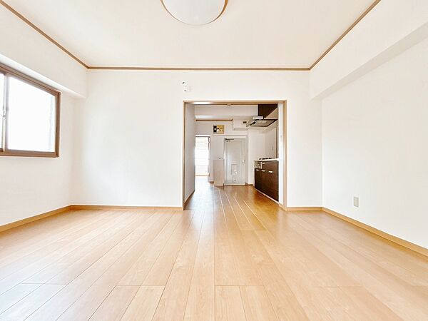 豊かな居住性と、安心感を満たすクオリティが見事に調和した住空間。