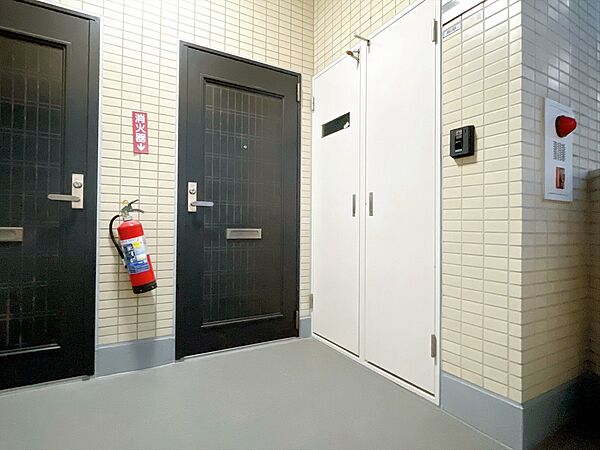 玄関を拡大表示