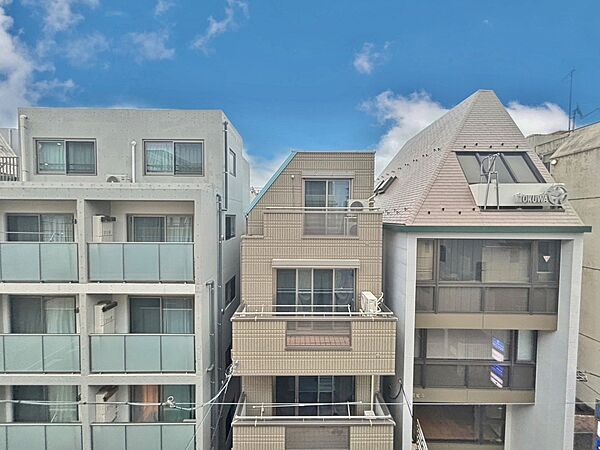 頬をなでる、優しい風を感じることが出来ます。