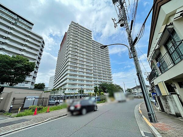現地に足をお運びいただいた際には、周辺散策などをお勧めいたします。