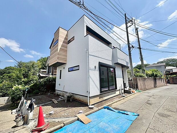 ライフプランニングからローンまで、一貫してご説明させていただきます。お気軽にお問い合わせくださいませ。
